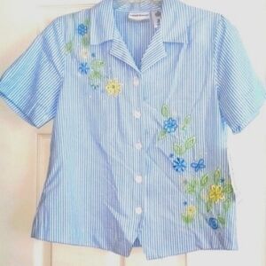Alfred Dunner women's 6p petite short sleeve embroidered button-down top shirt